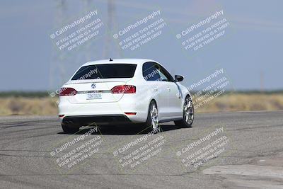 media/Sep-20-2025-Extreme Speed (Sat) [[1fcc23683c]]/Orange (Mid Intermediate)/Session 3 (Offramp)/